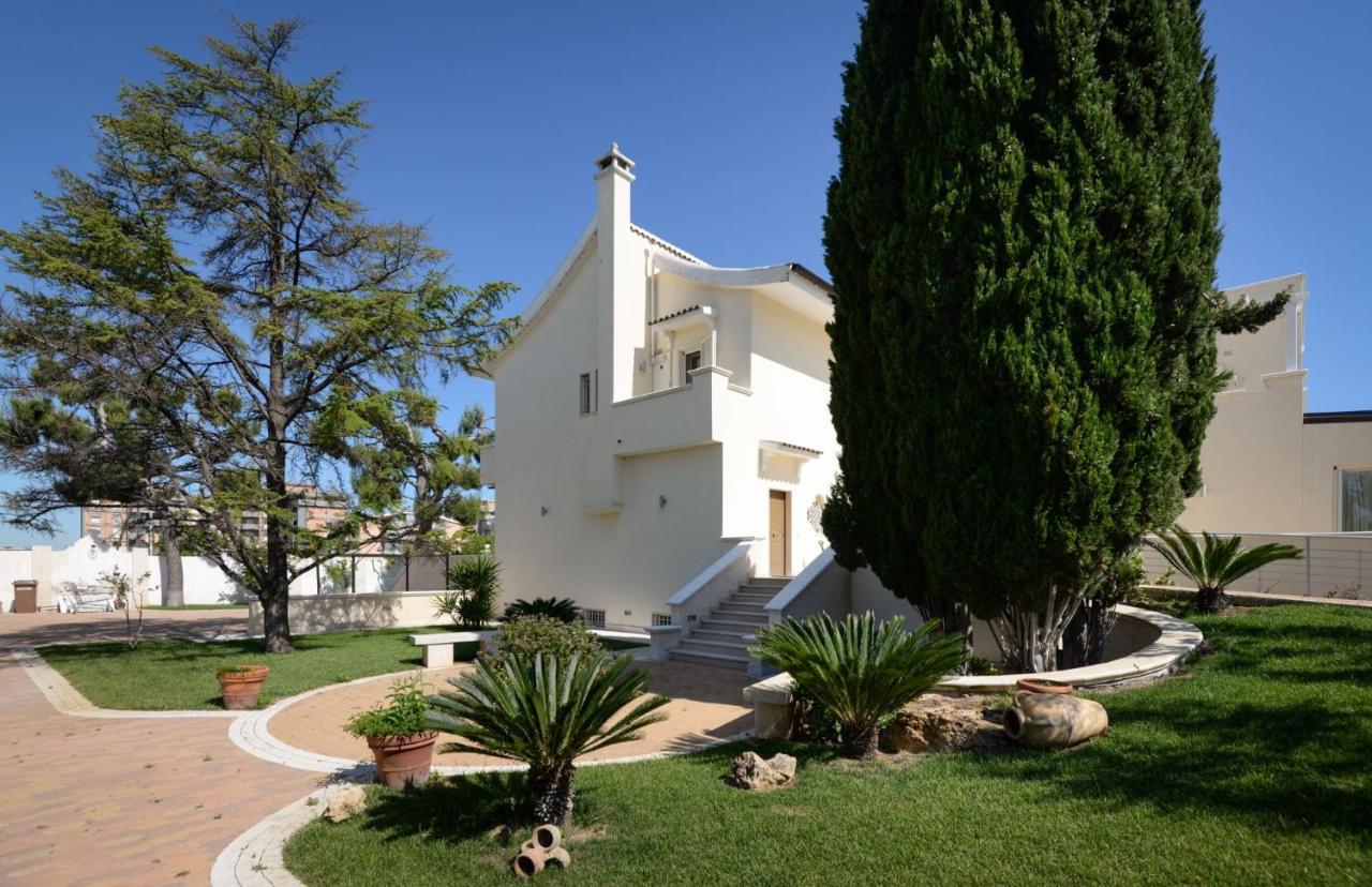 Casa Agapantus Con Piscina Da Giugno Apartman Bari Kültér fotó