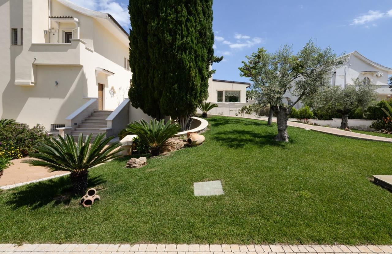 Casa Agapantus Con Piscina Da Giugno Apartman Bari Kültér fotó